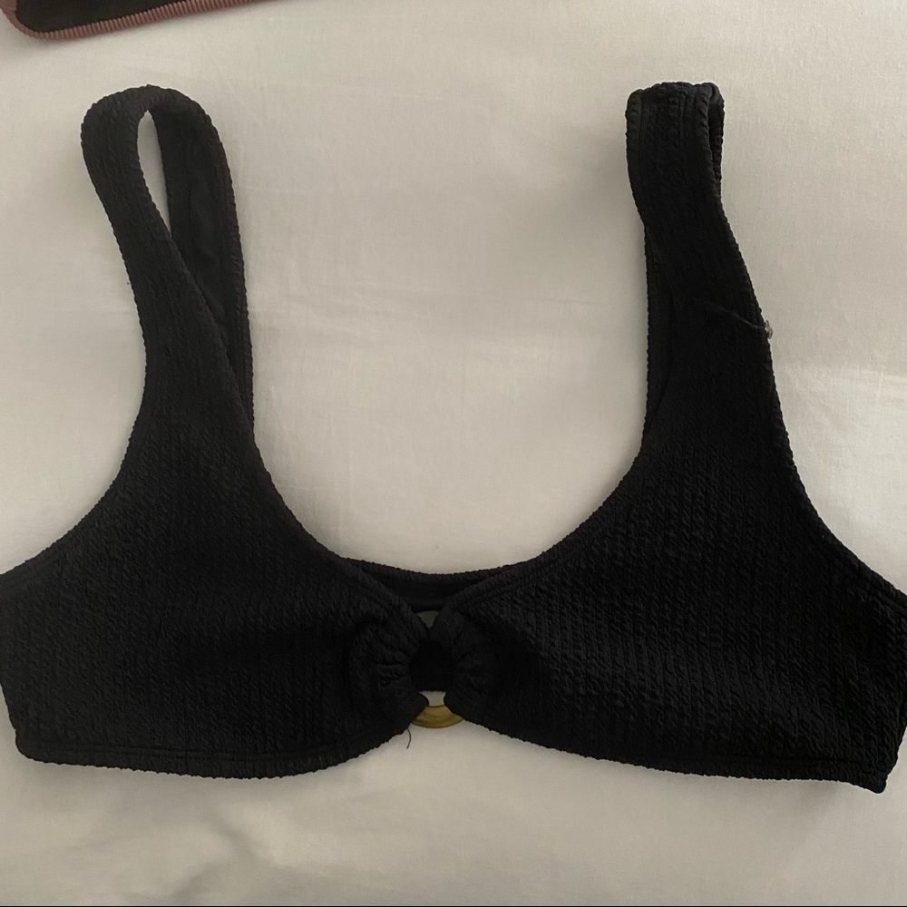 Black ring Bikini Top